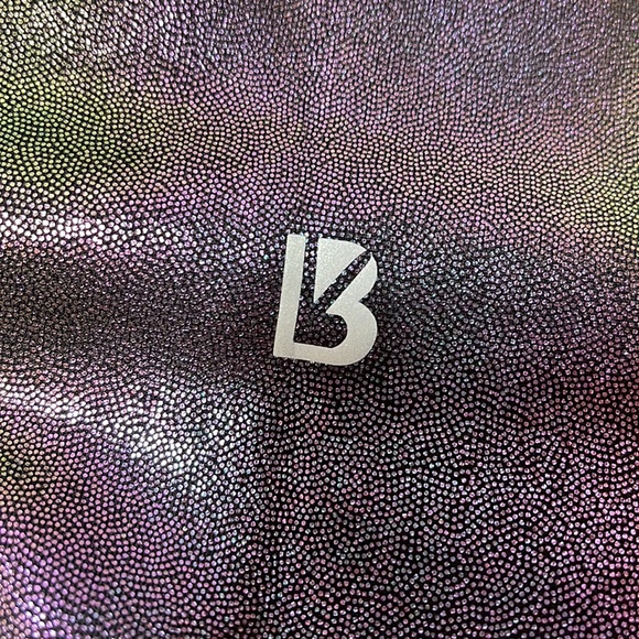 Buffbunny holographic RARE legging - Picture 3 of 5